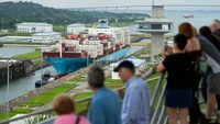 Bantuan Amerika untuk kemerdekaan Panama membuat kedua negara menandatangani Perjanjian Hay-Bunau-Varilla pada tahun 1903 yang, sebagai gantinya, memberi Amerika Serikat kendali atas sebidang tanah sepanjang 80 km dan selebar 16 km untuk membangun terusan selamanya. Jalur ini kemudian dikenal sebagai Zona Kanal.