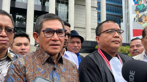 Tim pengacara Ahmad Luthfi-Taj Yasin (Anggi/detikcom)