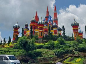 Sensasi Destinasi Wisata Kekinian ala Eropa, tapi di Subang