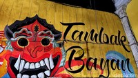 Salah satu dinding Kampung Pecinan Tambak Bayang yang di mural.