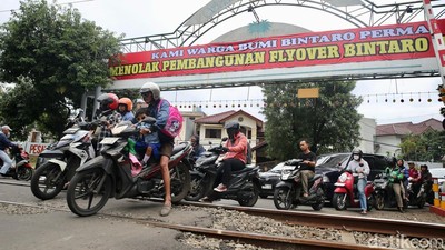 Warga Tolak Rencana Pembangunan Flyover Bintaro
