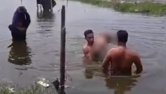 2 Anak tenggelam di kubangan di Surabaya
