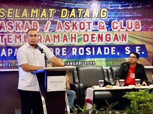 Andre Rosiade Siap Maju Pimpin Asprov PSSI Sumbar