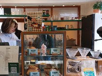 Coffee Eiji, Kedai Ngopi Hits Bandung Bertema City Pop Jepang