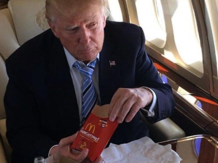10 Makanan Favorit Donald Trump, Steak hingga Burger McDonalds