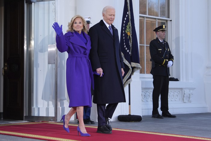 President Joe Biden, center left, and first lady Jill Biden, left, greet President-elect Donald Trump, center right, and Melania Trump, right, upon arriving at the White House, Monday, Jan. 20, 2025, in Washington. (AP Photo/Evan Vucci)