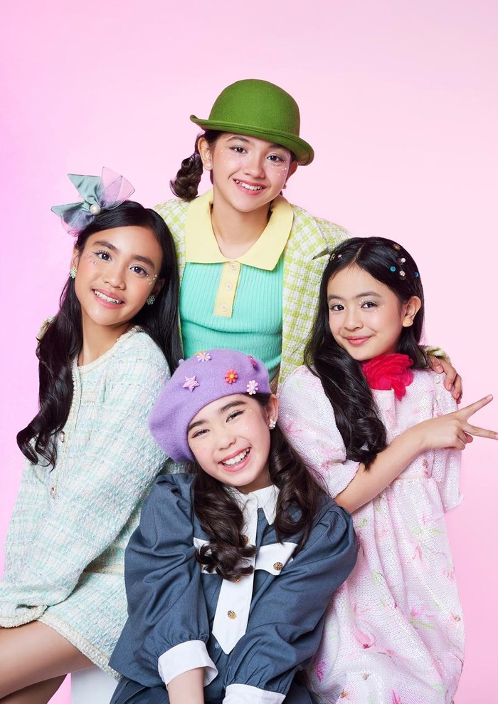 Glitter, girl band anak yang baru dari Trinity Optima Production.