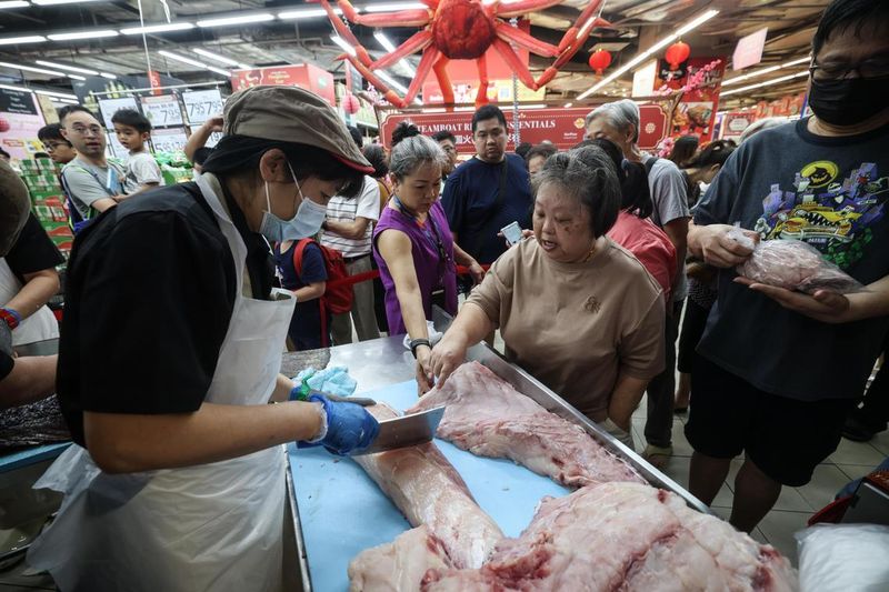 Gokil! Ikan Kerapu Seberat 128 Kg Ludes Terjual Kurang dari 20 Menit