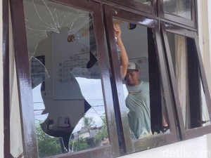 3 Polisi Terluka Imbas Massa Pesilat Serang Polsek Watulimo Trenggalek