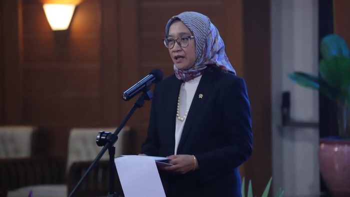 Menteri PANRB Rini Widyantini