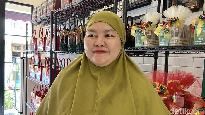 Pedagang hampers Surabaya cuan jelang imlek