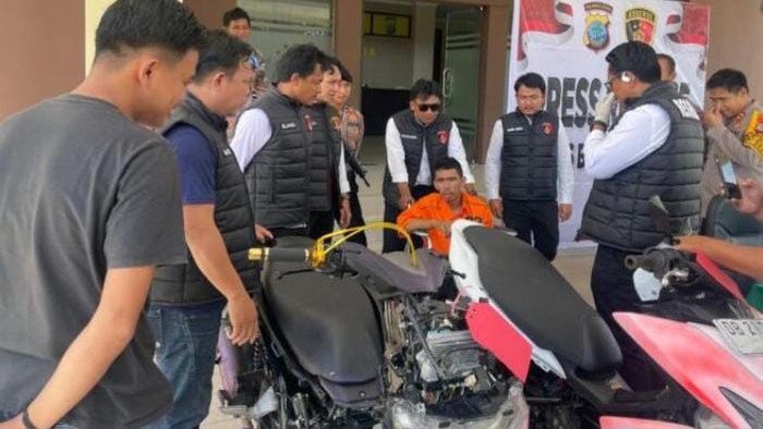 Polisi menangkap pelaku dan mengamankan barang bukti hasil pencurian motor di Bolaang Mongondow Selatan.