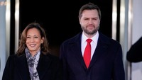 Apabila JD Vance kini berusia 40 tahun saat menjabat, ada juga mantan Wakil Presiden AS Richard Nixon yang pernah menjabat di usia yang sama. Kemudian ada juga Dan Quayle yang mengisi posisi tersebut di usia 41, sedangkan John Breckinridge justru yang paling muda yaitu pada usia 36 tahun. (REUTERS/Nathan Howard)  