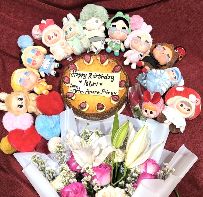 Potret Romantis Ardina Rasti Kulineran Bareng Suami di Kafe hingga Hotel