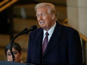 Pengampunan Trump untuk Pendiri Situs Terlarang yang Dibui Seumur Hidup