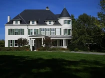 Wapres DJ Vance Tak Akan Tinggal di Gedung Putih, tapi di Sini!