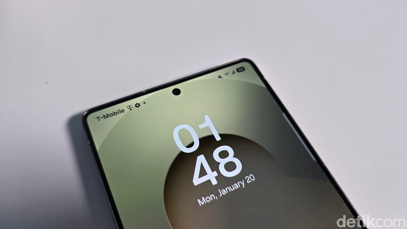 Samsung S25 Ultra (EMBARGO)