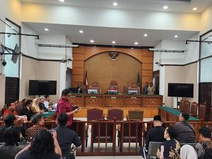 Video: KPK Tak Hadir, Sidang Praperadilan Hasto Ditunda