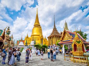 Ditinggal Turis China, Malaysia Jadi Penyumbang Turis Terbesar ke Thailand