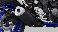 Selain itu, Yamaha R25 kini juga telah dilengkapi dengan Assist & Slipper Clutch yang membuat tuas kopling menjadi lebih ringan serta mencegah roda belakang agar tidak tergelincir atau selip khususnya saat menurunkan gigi secara ekstrem. Foto: Dok. Yamaha Indonesia