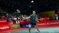 Gregoria, unggulan kedua, menghadapi Upadhyaya di Lapangan 1 Istora Senayan pada Rabu (22/1/2025). Peraih medali perunggu Olimpiade Paris itu menang telak dengan skor 21-12, 21-5 dalam tempo 25 menit.