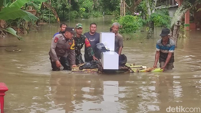 Banjir di Ngawi