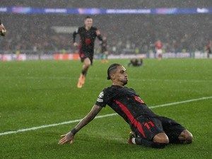 Benfica Vs Barcelona: Banjir Gol, Barca Menang 5-4!