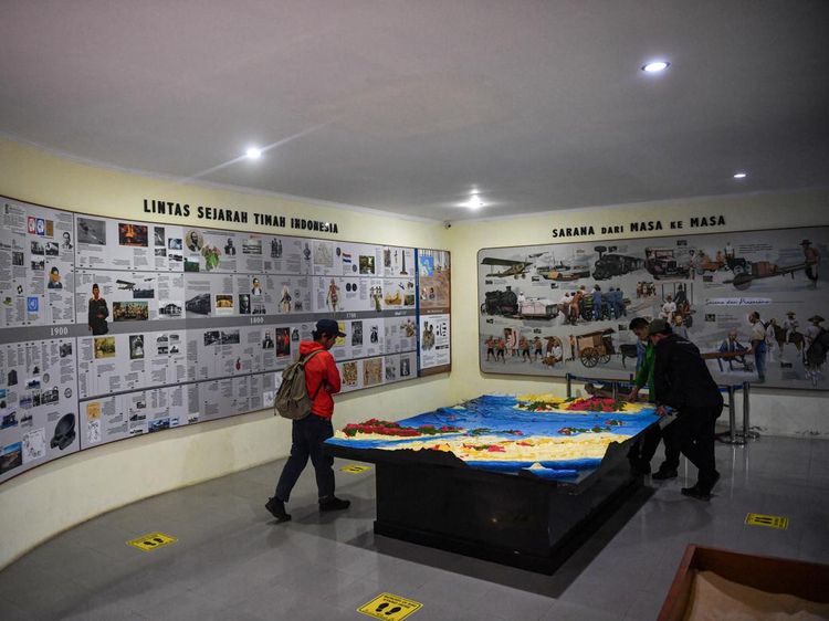 Berkunjung ke Museum Timah Indonesia