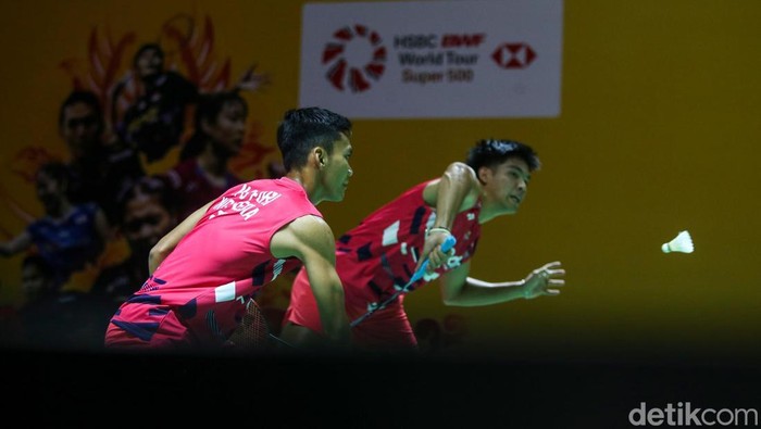 Fikri/Daniel Maju Melaju Mulus ke 16 Indonesia Masters 2025 Muhammad Shohibul Fikri/Daniel Marthin awali babak pertama Indonesia Masters 2025 dengan mulus. Mereka kalahkan pasangan Korsel dan maju ke 16 besar.