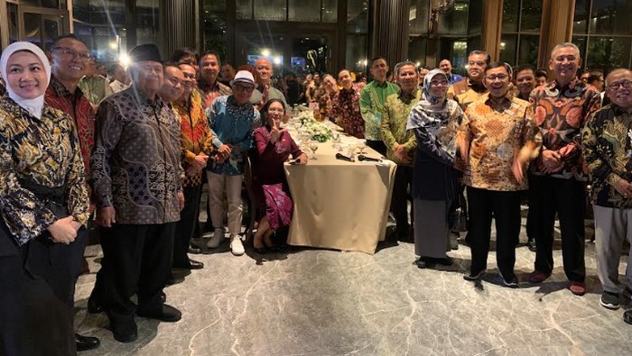 Hana Nushratu
