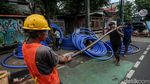Hati-Hati! Ada Pengerjaan Kabel Fiber Optik di Tebet