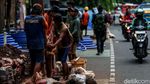 Hati-Hati! Ada Pengerjaan Kabel Fiber Optik di Tebet