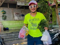 Potret Isa Bajaj saat Belanja ke Pasar untuk Jualan Nasi Tempong