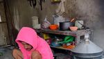 Potret Isa Bajaj saat Belanja ke Pasar untuk Jualan Nasi Tempong