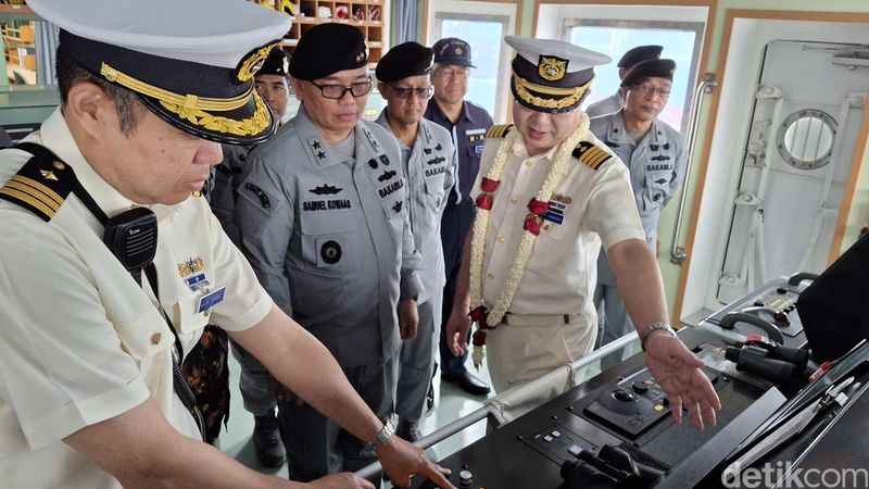 Kapal penjaga pantai Jepang kunjungi Indonesia