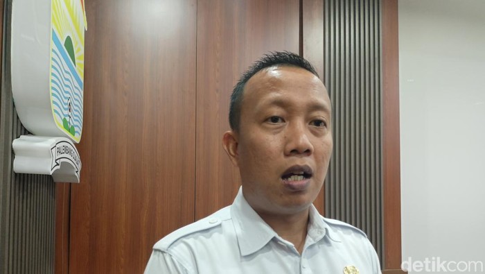 Kepala Dinas Pendidikan Kota Palembang, Adrianus Amri