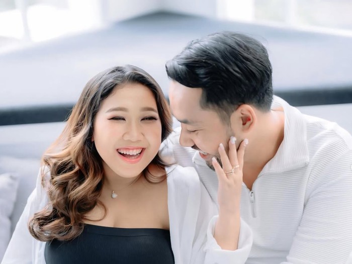 Kiky Saputri Kiky Saputri
