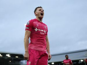 Shearer Sarankan Liverpool Rekrut Delap Gantikan Nunez