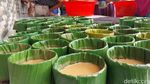 Sibuknya Para Pembuat Dodol China Legendaris di Majalengka
