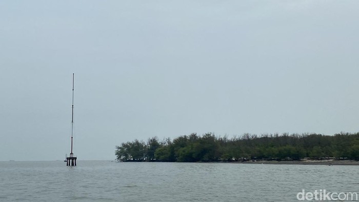 Penampakan laut dengan sertifikat HGB seluas 656 hektare di Sidoarjo.