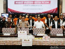 Penampakan Uang Rp 52 M dan 5 Mobil Mewah di Kasus Robot Trading NET89