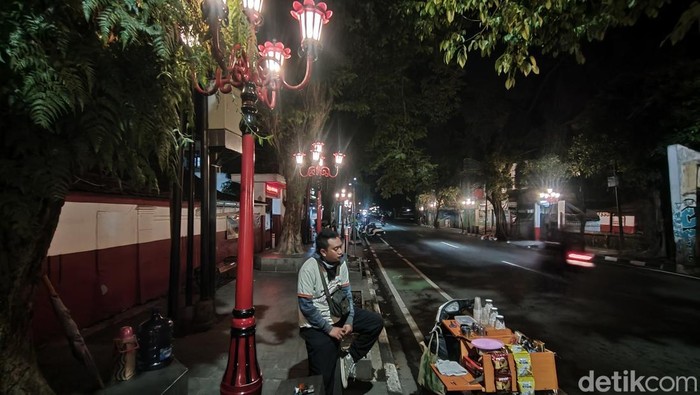 Penataan Trotoar di Cianjur