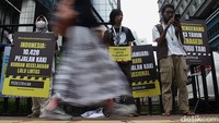 13 tahun lalu, pengendara mobil Afriyani Susanti (29) melaju dari arah Lapangan Banteng. Afriyani yang dalam pengaruh narkoba menabrak 12 orang yang sedang berada di halte bus Tugu Tani, 9 orang meninggal dunia. Afriyani dihukum 15 tahun penjara oleh pengadilan.  