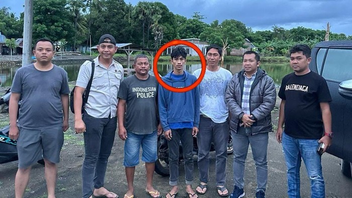 Pria pembunuh wanita di pinggir sawah Gowa saat ditangkap polisi.