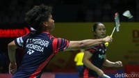 Keunggulan bahkan sempat didapat pada awal hingga pertengahan gim pertama.  
