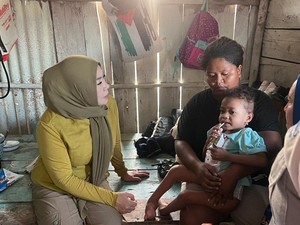 Srikandi Gerindra Beri Bantuan Sembako-Obat ke Bocah Difabel di Kaltara