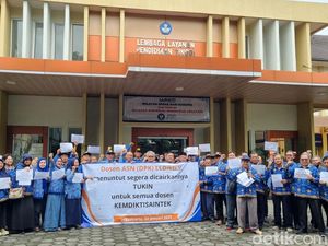 Dosen ASN Demo di Jogja, Sambat Tukin Sejak 2020 Belum Cair