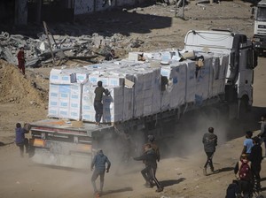 Bantuan Tepung ke Gaza Dijarah Geng Bersenjata-Diambil Warga