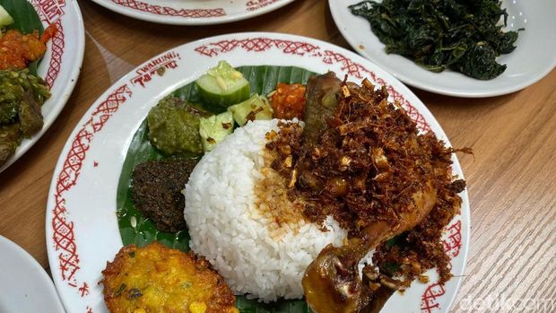 Warung Taburai