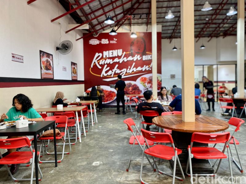 Warung Taburai